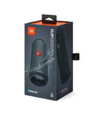 ⁦مكبر صوت بلوتوث محمول فليب اسنشيال 2 مع بطارية قابلة لاعادة الشحن من جيه بي ال، مقاوم للماء بدرجة IPX7، مدة تشغيل البطارية 10 ساعات، JBLFLIPES2، أسود فاتح ورمادي غامق⁩ - الصورة ⁦4⁩