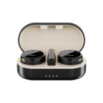 ⁦ميكروفون Porodo Lavalier ، موصل من النوع C مع محول لايتنينج عملي ومتعدد الاستخدامات حجمه الصغير يسهل تخزينه وحمله، مما يضمن لك الاستعداد الدائم لالتقاط اللحظة تصميمه البسيط سهل الاستخدام يُسهّل عملية التوصيل والاقتران - أسود .⁩ - الصورة ⁦4⁩