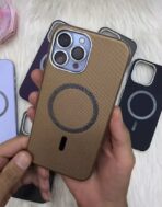 ⁦جراب  iPhone 12 Pro Max، جراب هاتف MagSafe من الجلد والسيليكون قوي مقاوم للصدمات، جراب نحيف للغاية مع بطانة داخلية لمنع ظهر هاتفك من الخدوش، يدعم الشحن اللاسلكي، حماية شديدة التحمل ومضاد للخدش⁩ - الصورة ⁦4⁩