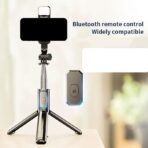 ⁦سيلفي ستيك– موديل N08 بلوتوث مع حامل ثلاثي متكامل- دوران 360 درجة - مصنوعة من الفولاذ المقاوم للصدأ والبلاستيك ABS⁩ - الصورة ⁦3⁩