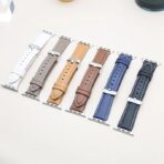 ⁦سوار جلد طبيعي متوافق مع اي ووتش سيريس 1/2/3/4/5/6/7/8/9/10/الترا/الترا2 مقاس 42/44/46/49 تصميم أنيق ومريح للاستخدام اليومي.⁩ - الصورة ⁦5⁩