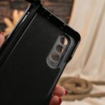 ⁦جراب من الجلد الصناعي الفاخر لهاتف  جالاكسي Z فولد 4 [شكل تمساح] شحن لاسلكي لسامسونج⁩ - الصورة ⁦3⁩