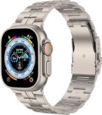 سوار ساعة معدني من التيتانيوم متوافق مع ابل 8 الترا | 8 | 7 | 6 | 5 49/45/44/42 ملم، تصميم مشبك بزر مزدوج لساعة اي ووتش