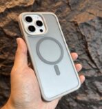 ⁦جراب مغناطيسي مضاد للسقوط من بولوكا للوسادة الهوائية  Iphone 16 Pro Max⁩ - الصورة ⁦3⁩