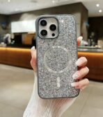 ⁦حافظة MagSafe من WEcanمتلألئة ومزينة بالترتر لأيفون 16 pro max⁩ - الصورة ⁦4⁩