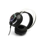 ⁦سماعة Atick A900 للألعاب والكمبيوتر والإكس بوكس ,مع ميكروفون احترافي, خاصية إلغاء الضوضاء ,تصميم فريد ووسائد مريحة للأذن ,مناسبة للارتداء لفترات طويلة دون الشعور بألم .⁩ - الصورة ⁦2⁩