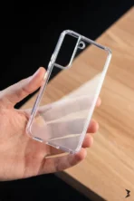 ⁦جراب Raigor Inverse الشفاف لهاتف Samsung S22 .⁩ - الصورة ⁦2⁩