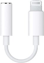 ⁦محول من Lightning إلى مقبس سماعة رأس 3.5 ملم من Apple باللون الأبيض⁩ - الصورة ⁦3⁩