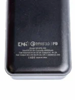 ⁦باور بانك KPG kpg-402 COVO سريع الشحن بسعة 40000 مللي أمبير/ساعة شاحن محمول مع مصباح يدوي وبطارية خارجية - باور بانك لثلاثة أجهزة.⁩ - الصورة ⁦9⁩