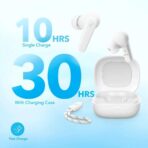 ⁦سماعات لاسلكية R50i بتقنية لاسلكية حقيقية مزودة بمشغلات 10 ملم وصوت باس من ساوند كور أنكر، بلوتوث 5.3 ووقت تشغيل 30 ساعة، مضادة للماء بمعيار IPX5 ومزودة بميكروفونين و22 إعدادا للصوت مضبوط مسبقا⁩ - الصورة ⁦4⁩