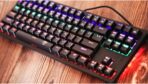 ⁦كيبورد ميكانيكي للألعاب بورا TGK313 بإضاءة ليد بألوان قوس قزح مفاتيح قابلة للتبديل السريع من تي-داجر سوداء USB⁩ - الصورة ⁦3⁩