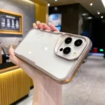 ⁦جراب شفاف من Gear4 Brilliance لهاتف آيفون 11 برو ماكس .⁩ - الصورة ⁦4⁩