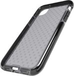 ⁦جراب هاتف Evo Check لهاتف iPhone 11 - مضاد للميكروبات من Tech 21 .⁩ - الصورة ⁦6⁩