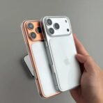⁦غطاء مغناطيسي شفاف مع تقنية MagSafe لسلسلة هواتف iPhone 17.⁩ - الصورة ⁦4⁩