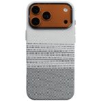 ⁦جراب حماية MagSafe بنسيج كربوني لهاتف iPhone 17 Pro  .⁩ - الصورة ⁦4⁩