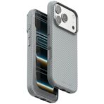 جراب حماية MagSafe بنسيج كربوني لهاتف iPhone 17 Pro  .